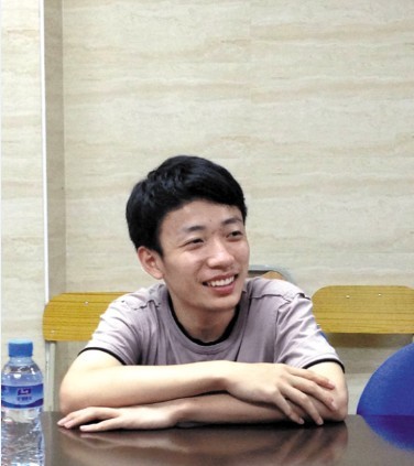 万天蓓.jpg