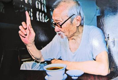 杜老生前照片.jpg