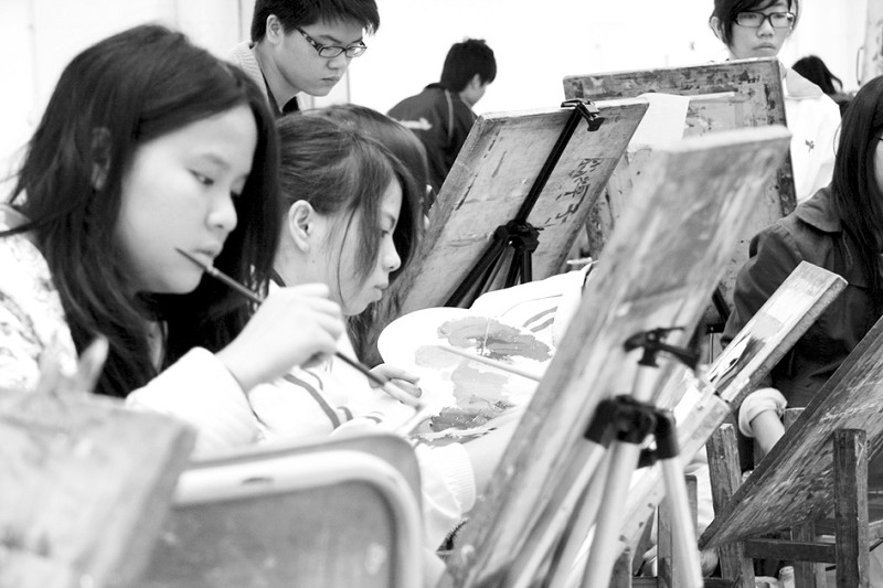 江苏师范大学美术学院现有美术学(师范),书法学,视觉传达设计,环境